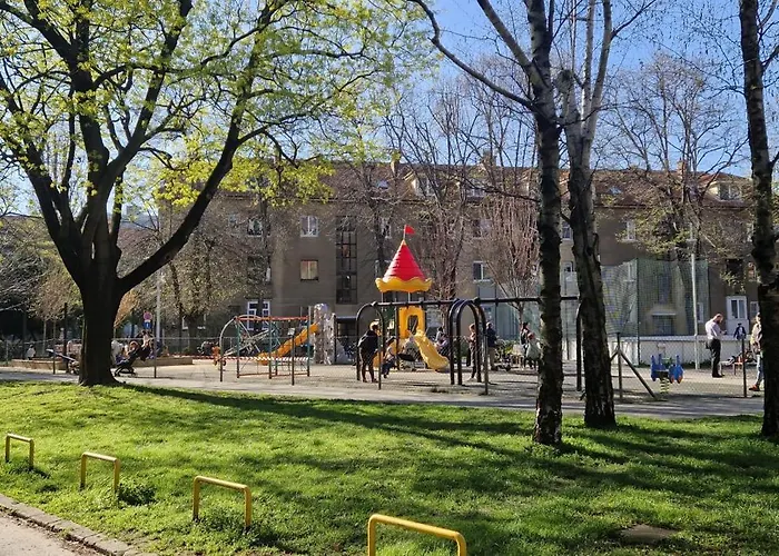 Emily * Bratysława